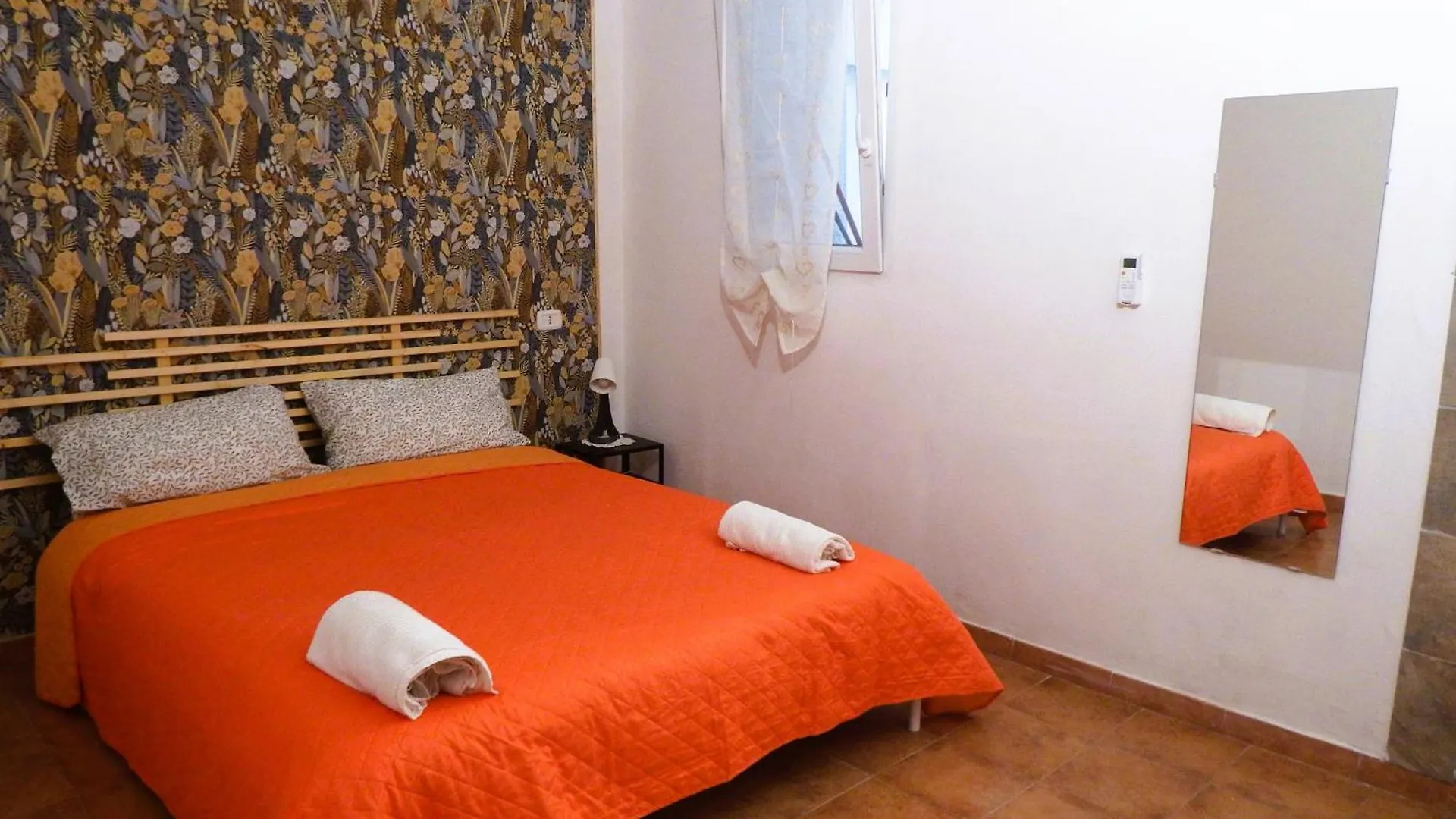 Holiday Home Guglielmo Catania 0*,  Italy